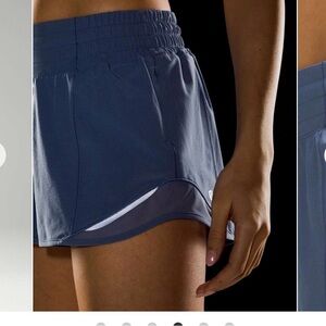 💙 Lululemon Hotty Hot High-Rise Lined Short 2.5”